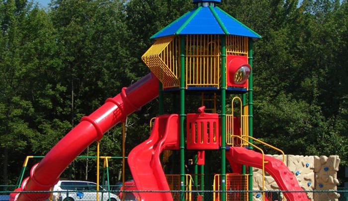 YogiNYPlayground.jpg YogiNYPlayground.jpg