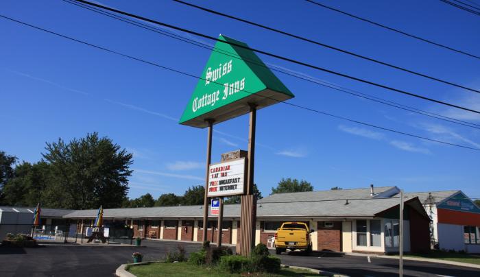 Swiss Cottage Inn Niagara Falls Ny 14304