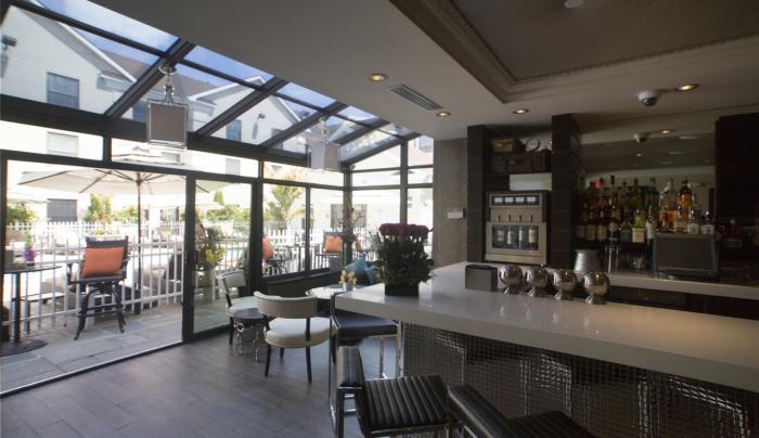 Wine Bar & Lounge Wine Bar & Lounge