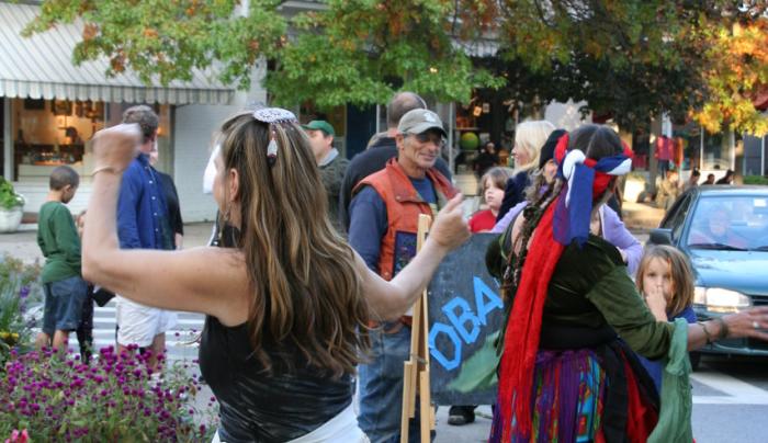 Courtesy of the James Cox Gallery at Woodstock 6. Courtesy of the James Cox Gallery at Woodstock 6.