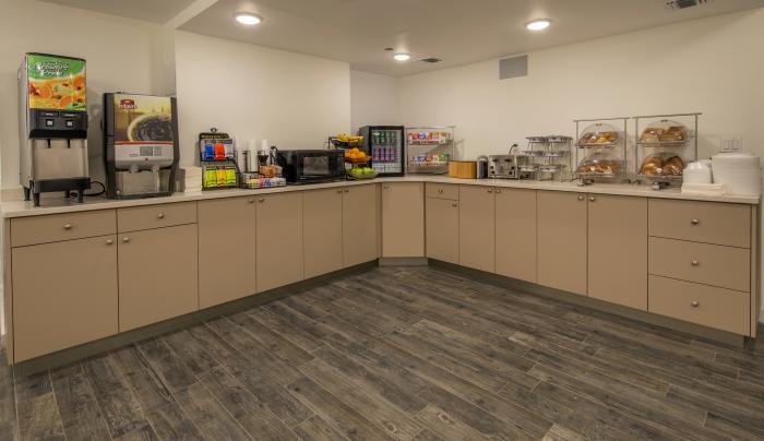Complimentary Continental Breakfast Complimentary Continental Breakfast