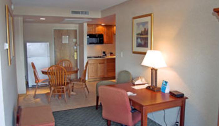 Best Western Gateway Adirondack Inn Utica Ny 13502