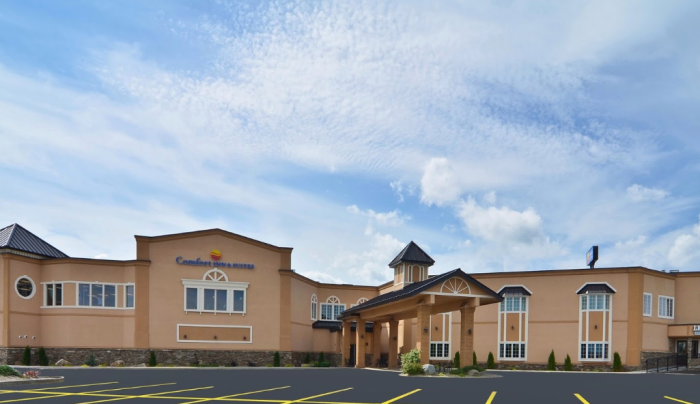 Comfort Inn And Suites Plattsburgh Plattsburgh Ny 12901