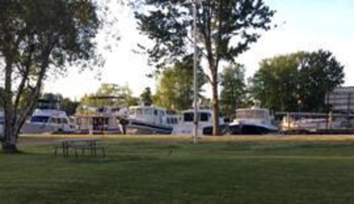 Ess Kay Yards Marina Inc Brewerton Ny 13029