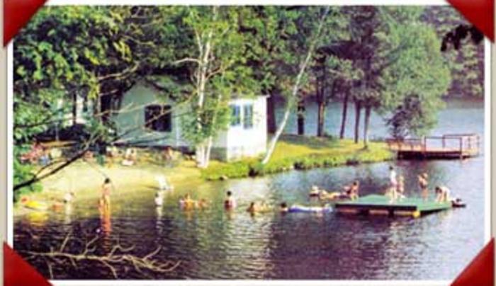 Hide A Way Waterfront Cottages Lake Luzerne Ny 12846