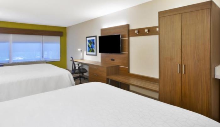 Holiday Inn Express & Suites Rochester-Victor Holiday Inn Express & Suites Rochester-Victor