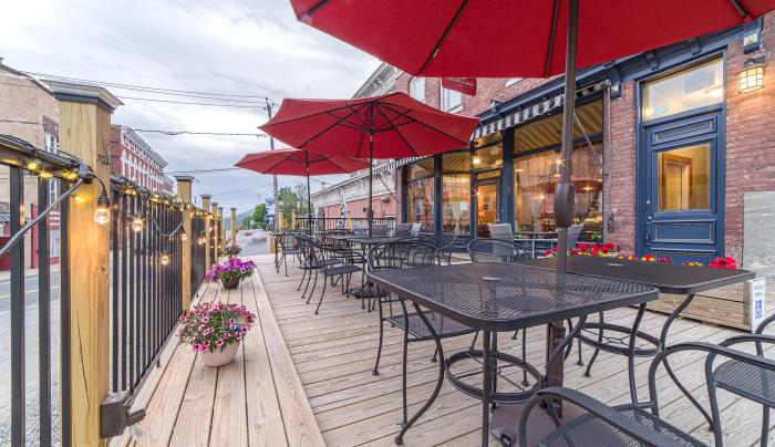 Red Brick Cafe The Village Inn Port Henry Ny 12974