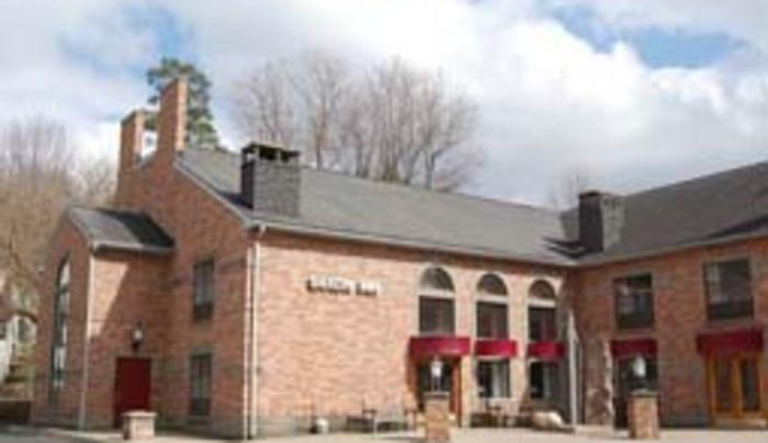 Saxon Inn Alfred Ny 14802
