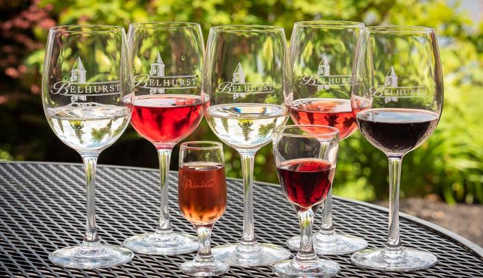 Tasting glasses of Belhurst wine Tasting glasses of Belhurst wine