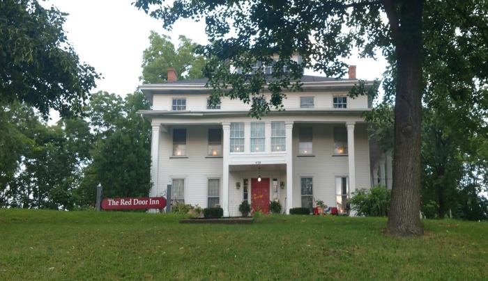 The Red Door Inn Canandaigua Ny 14424