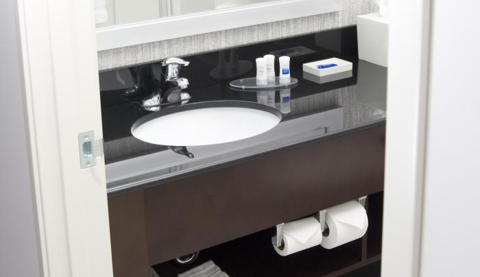 Bath Room Vanities All Have Granite Counter Tops Bath Room Vanities All Have Granite Counter Tops