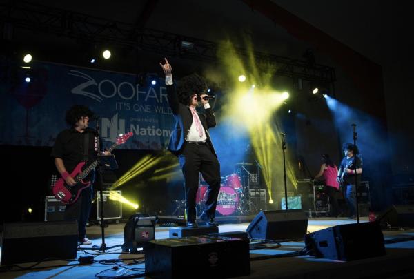 Musicians performing at Zoofari