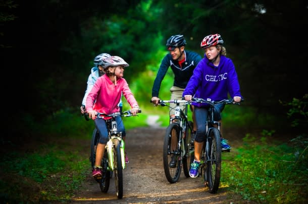 family trail cycling