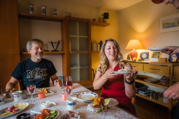 couple having breakfast