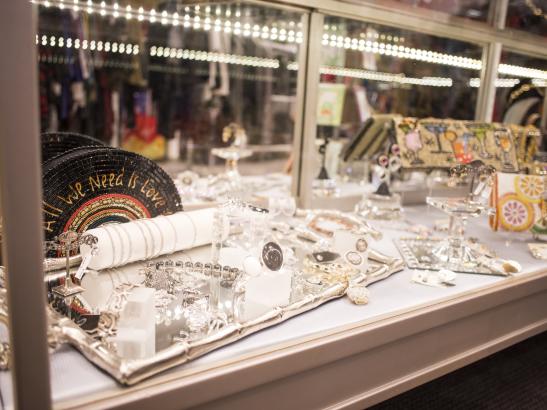 ELL Boutiques | credit TJ Turner