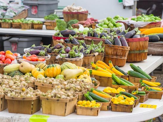 Farmers Market | credit choochoo-ca-chew