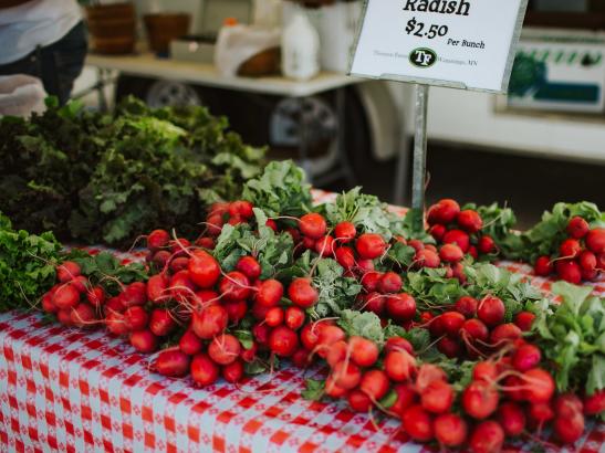 Farmers Market | credit AB-PHOTOGRAPHY.US