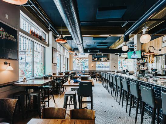 Nellie's on 3rd | credit AB-PHOTOGRAPHY.US