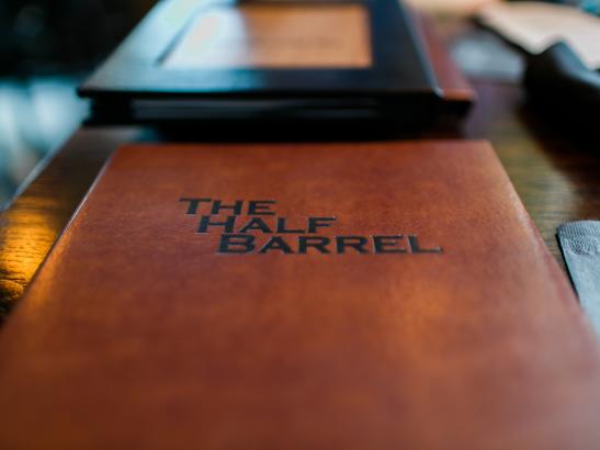 The Half Barrel Bar and Kitchen | credit AB-PHOTOGRAPHY.US