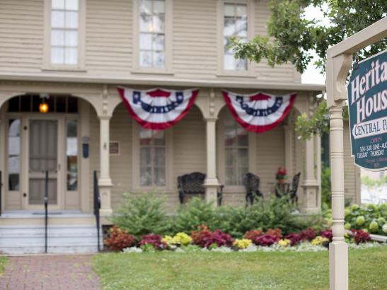 Heritage House | credit AB-PHOTOGRAPHY.US