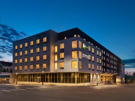 EVEN Hotel/ Staybridge Suites