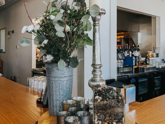Le Petit Cafe | credit AB-PHOTOGRAPHY.US