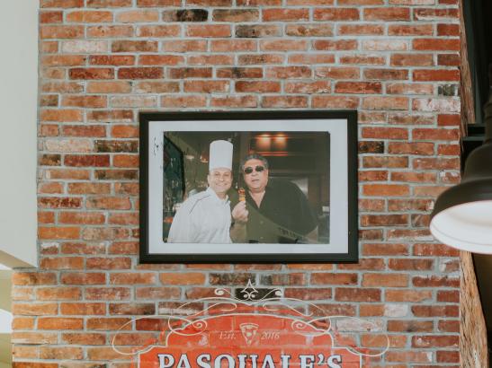 Pasquale's Neighborhood Pizzeria | credit AB-PHOTOGRAPHY.US