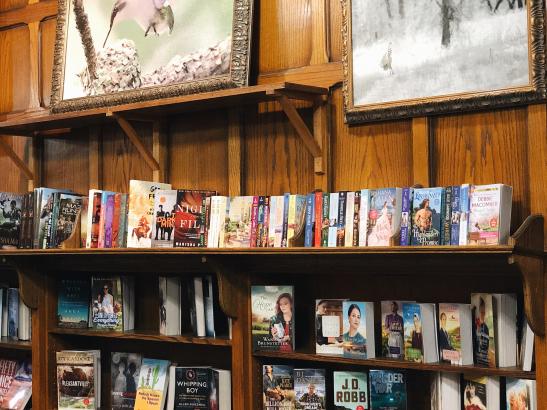 Peacock Books | credit AB-PHOTOGRAPHY.US