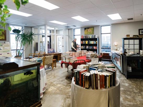 Silver Lake Books | credit AB-PHOTOGRAPHY.US
