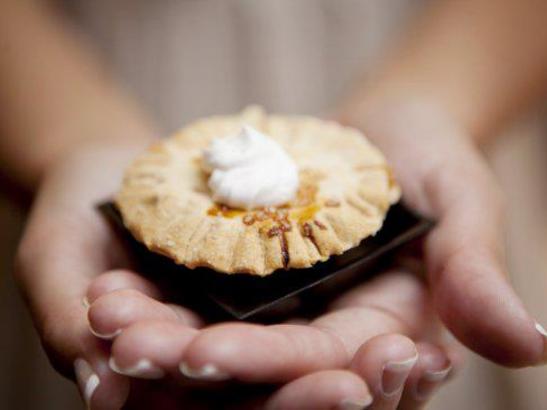 Mini Rhubarb Pie