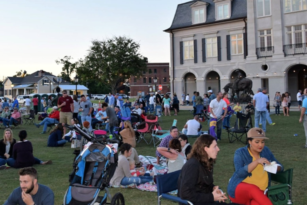Groovin' at the Grove | Walnut Grove Lake Charles