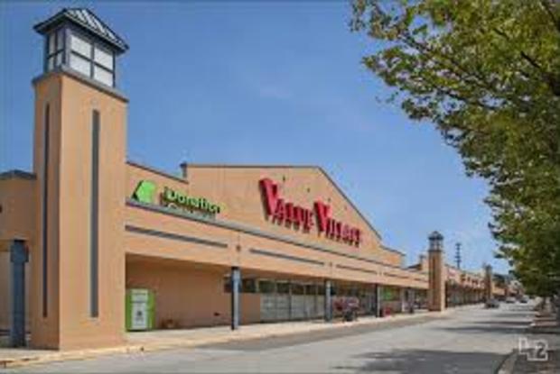 Andrew Manor Shopping Center