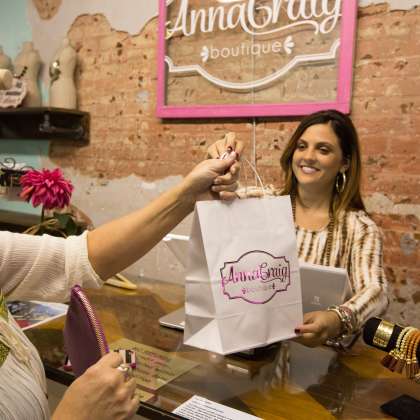 AnnaCraig Boutique