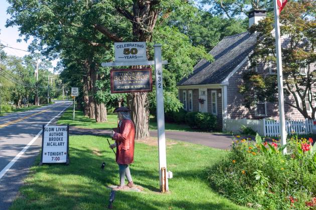 Titcomb's
