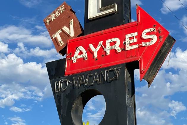 Ayres Motel