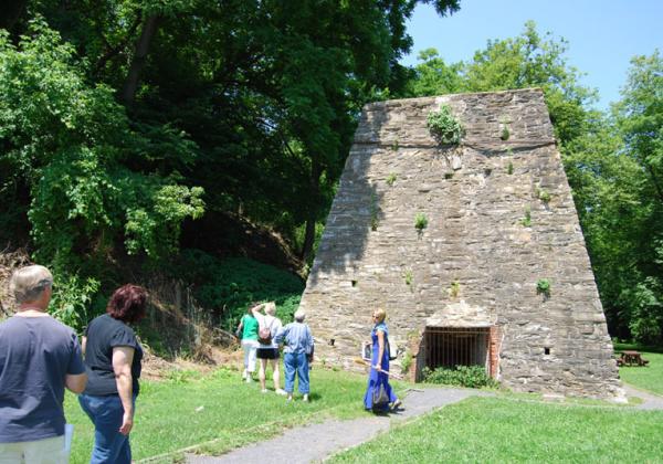 Boiling Springs Pool | Boiling Springs, PA 17007