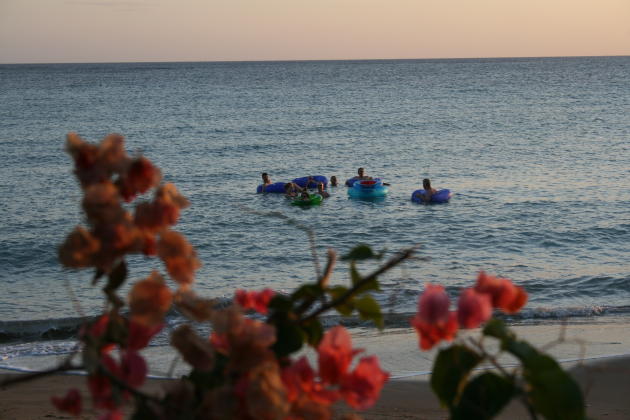 Golden Shore Resort, Jamaica