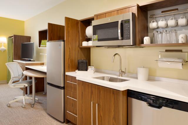 Home2 Suites Suite