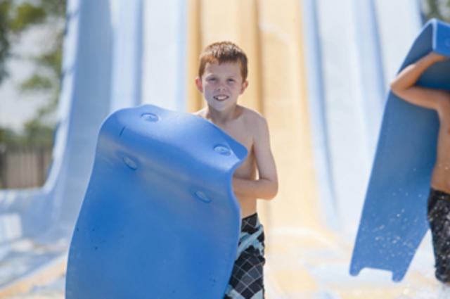 Zoombezi_Bay_Slide_Boy.jpg