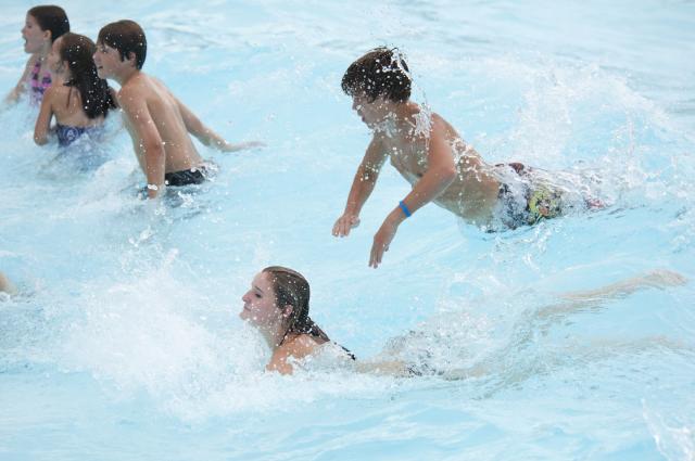 Zoombezi Bay Wavepool