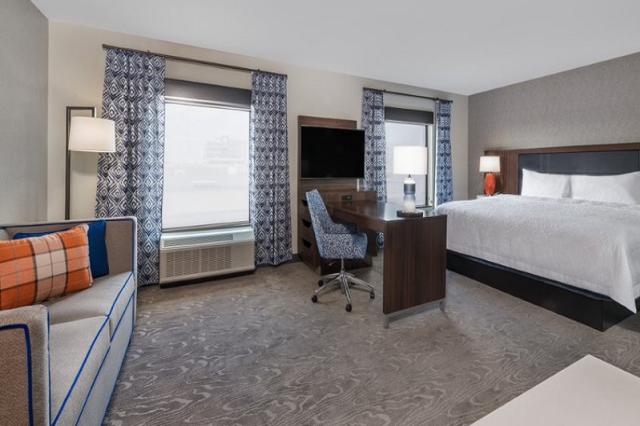 Hampton Inn & Suites Downtown Fort Wayne