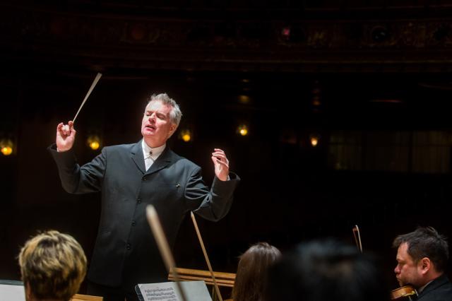 Philharmonic - Conducting