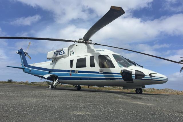 island-express-helicopters-01472690662vN6.JPG