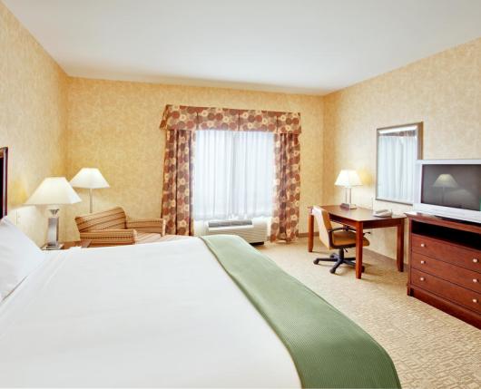 Holiday Inn Express Suites Bethlehem Airport Allentown Area