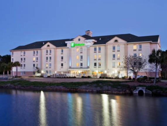 pics Holiday Inn Express At Broadway At The Beach 