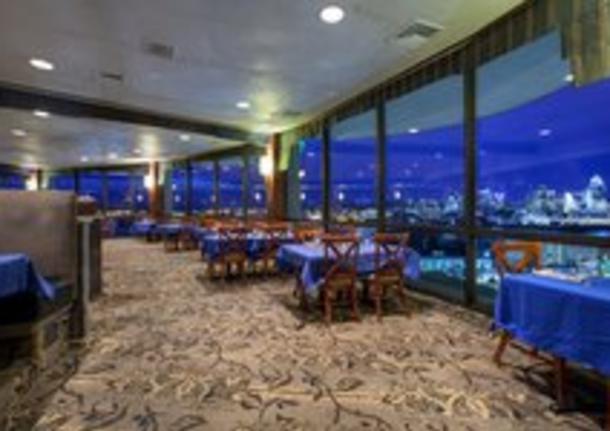 Radisson Cincinnati Riverfront