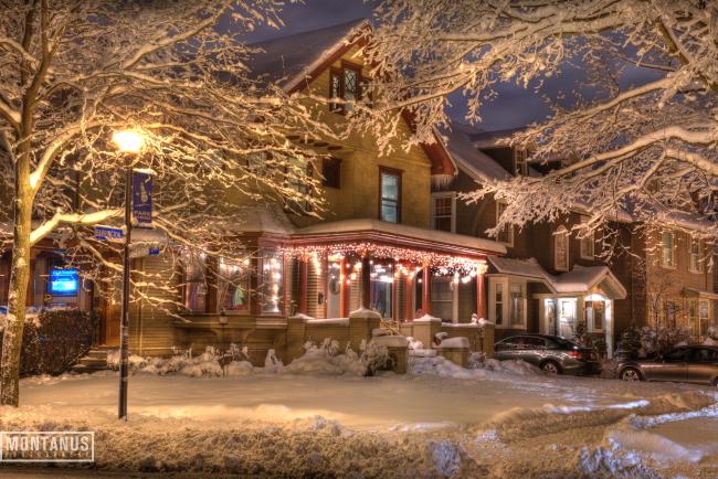 Homes decked out for the holiday season. Photo by Jim Montanus