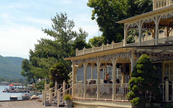 Snug Harbor Restaurant