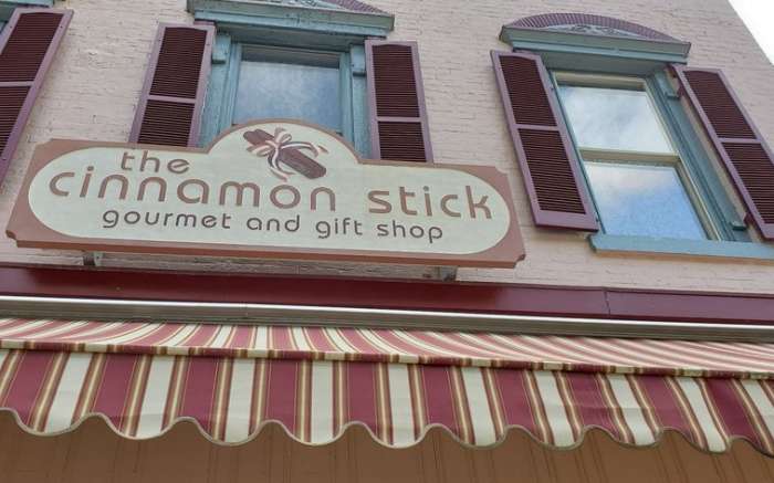 The Cinnamon Stick