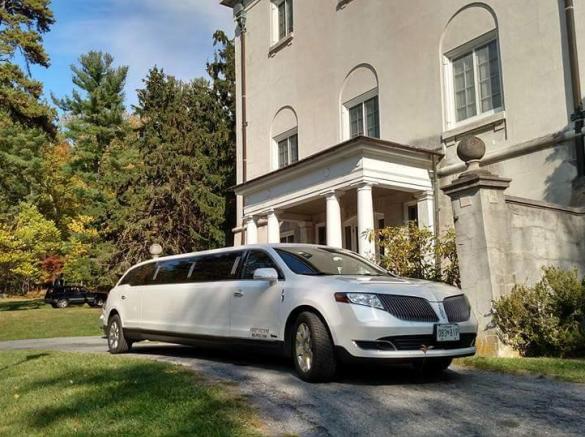 On The Town Limousines, Inc. | Frederick, MD 21704